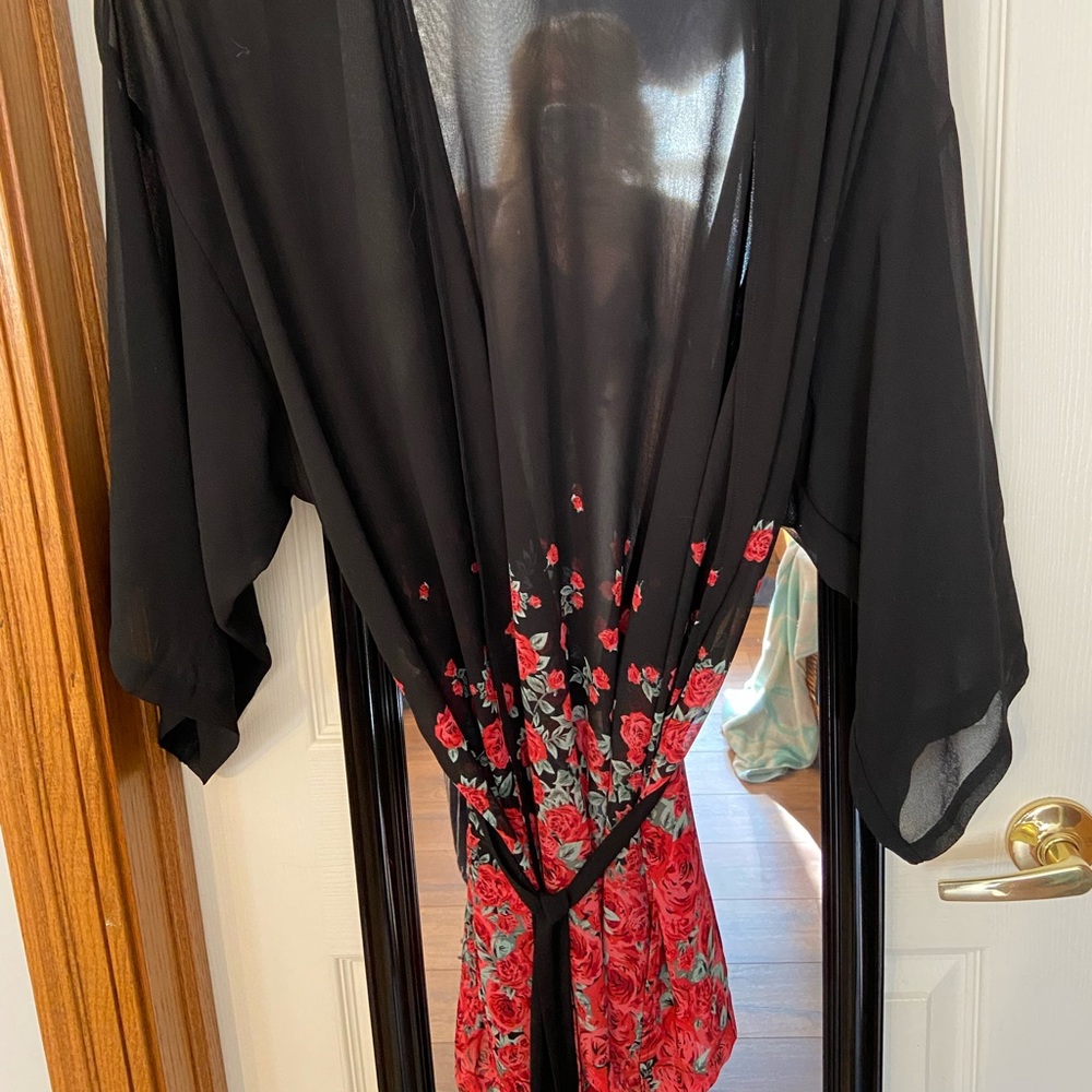 Valentine's day - feel sexy in this Beautiful sheer black and red floral robe